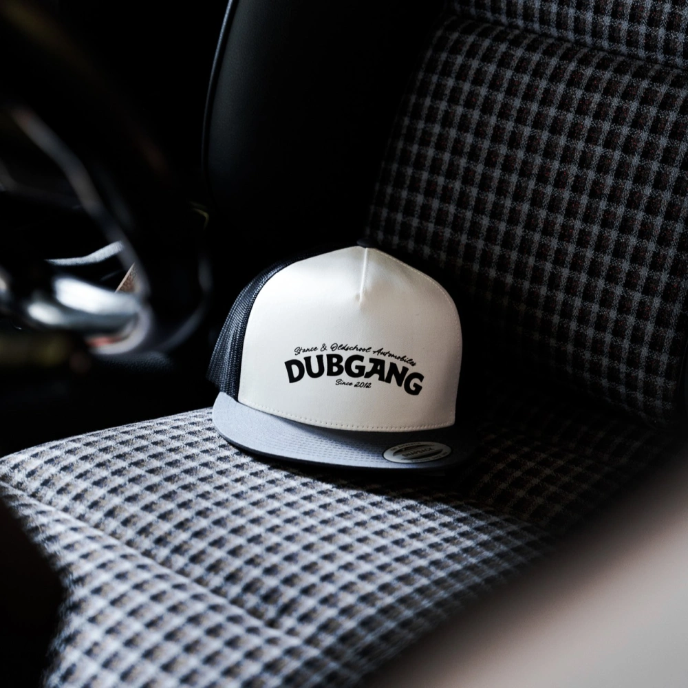 TRUCKER BMW CSL white/navy